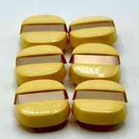 Buttons (set), yellow plastic with gold-tone metal rim - Image 2