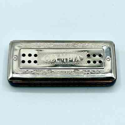 "Olympia" harmonica, double-sided, with plastic case