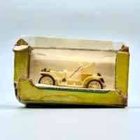 Plastic veteran-car model — "Laurin & Klement Voituretta 1906," IGRA "Old Timer"