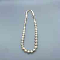          necklace picture number 1
   