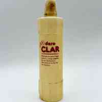 Bottle of "Dero CLAR" dishwashing detergent