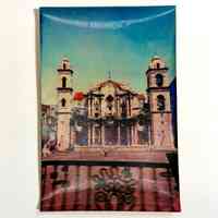 Lenticular 3-D tourist postcard — Plaza de la Catedral / Havana Cathedral (printed in Pyongyang, DPRK)