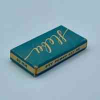 "Нева" (Neva) Soviet Double-Edge Razor Blade Box - Image 3