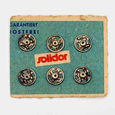 Snap Fasteners ("Solidor") on Original Retail Card