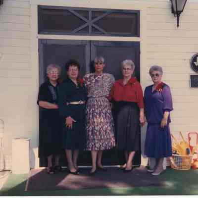 Claire Joy and friends?