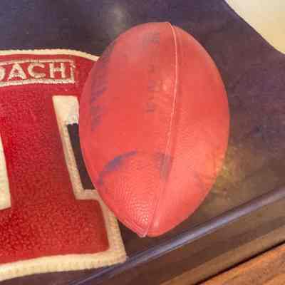 Memorabilia Footballs