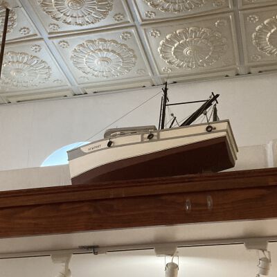Shrimp Boat Model 'Newport'