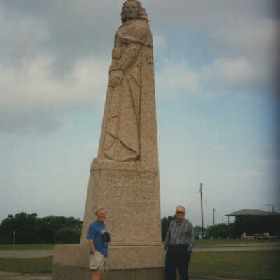 La Salle Statue