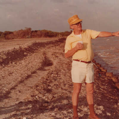 Sartiville Seawall Picnic