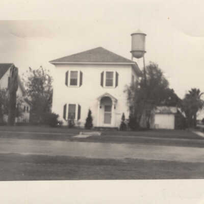 House on Morton and 4th