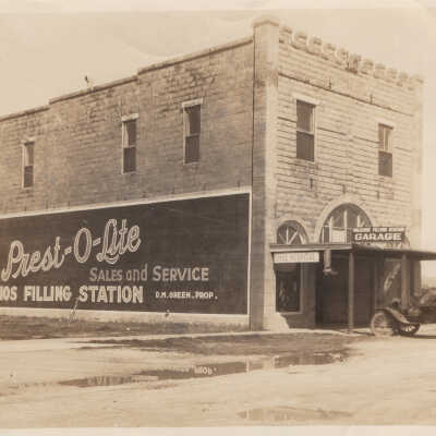 Palacios Filling Station