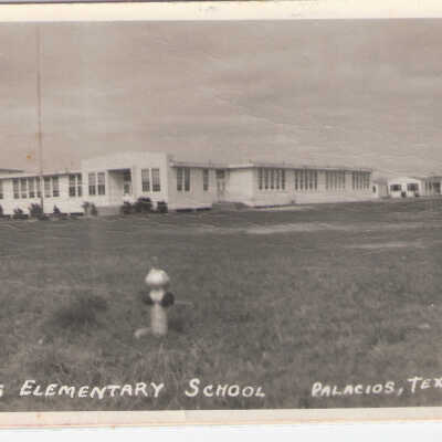Palacios Elementary School