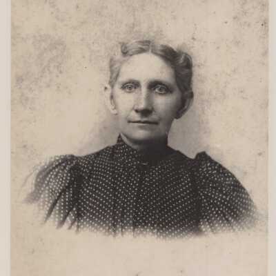 Julia Pickett