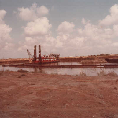 Dredging at New Turning Basin