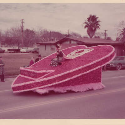 1971 Sweetheart Float