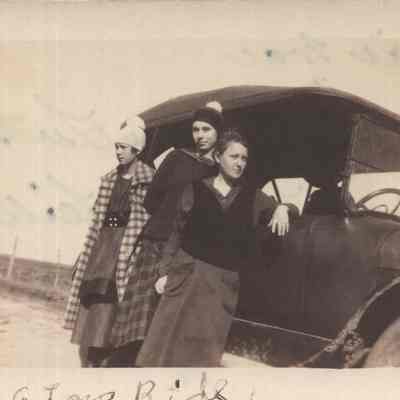 Elsie, Lucy, and Lelli