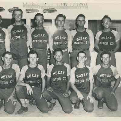 Husak Motor Co.'s Softball Team