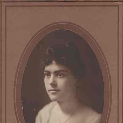 Unknown Woman