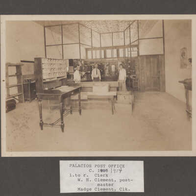 Palacios Post Office