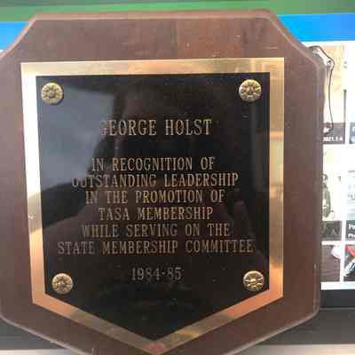 Plaque to George Holst in recognition of outstanding leadership