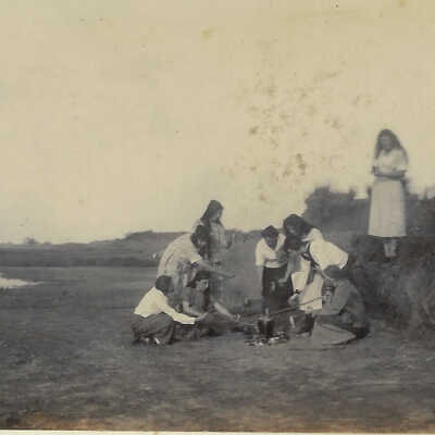 Roasting Weiners, 1920