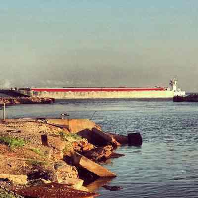 Barge