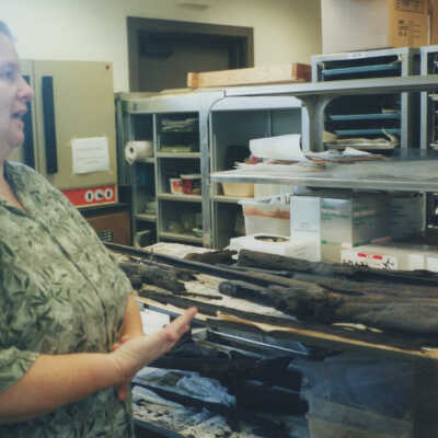 Describing Belle Artifacts