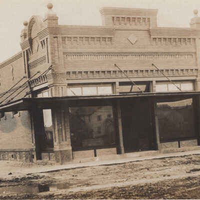 Emmon's Building