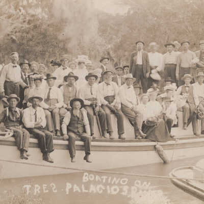 Boating on Tres Palacios River