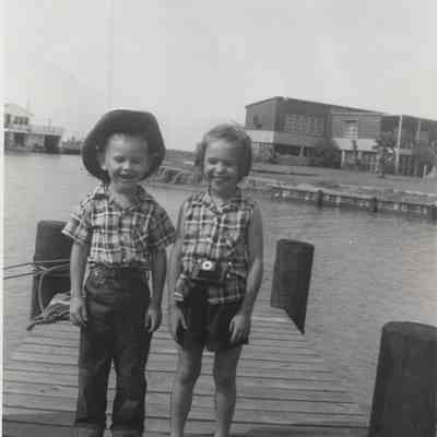 Bob and Tara Lewis
