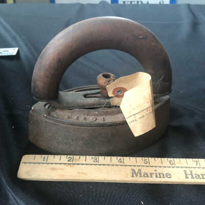 Small Iron with Rubber Stopper