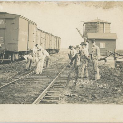 Railroad, Palacios