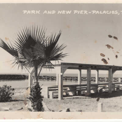 Park and New Pier