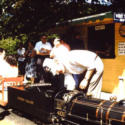 Passengers waiting to depart the West Yorklyn station, 1963
