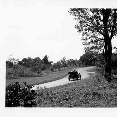 1949 Glidden Tour - Samuel Bailey and his 1909 Pierce Arrow on Skyline Drive