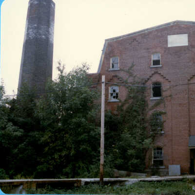 Garrett Snuff Mill before demolition, 1986