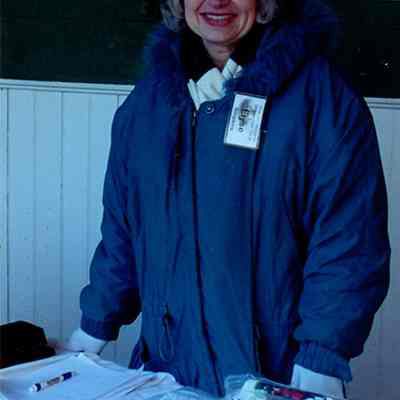 2007 - Elyse Simpkins at the Steamin' Day gift shop