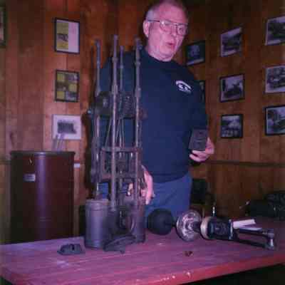 2000 - Stanley steam engine class taught by Herb Kephart