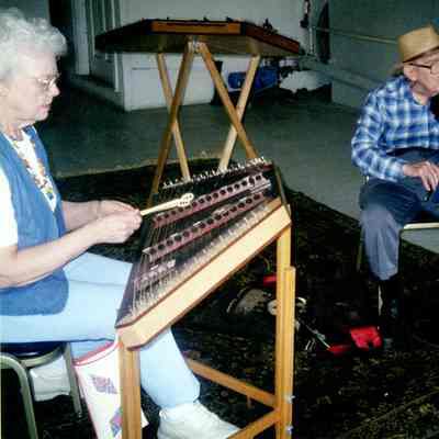 2005 - musical entertainment provided by "The Singing Strings"