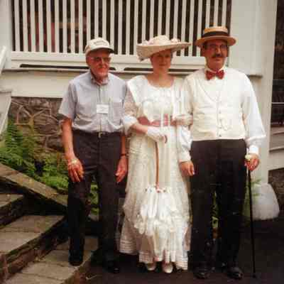 2004 - Thomas C Marshall, Jr, with guests at the May event