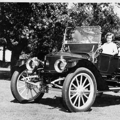 1955 Steam Car Meet - 1912 Stanley with the FH Gardner family