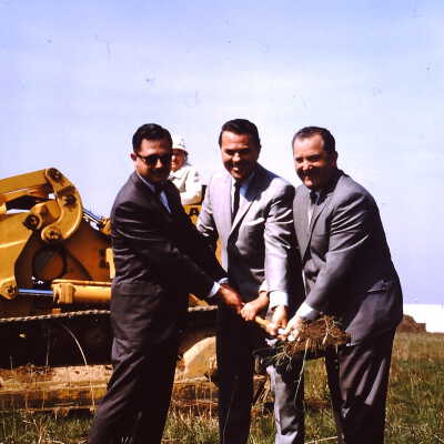 Groundbreaking of new Crowell Tape plant in Newport, DE, 1965