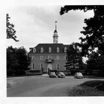 1949 Glidden Tour - State House at Williamsburg, VA