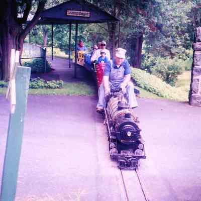 2004 - Bill Schwoebel engineering the locomotive