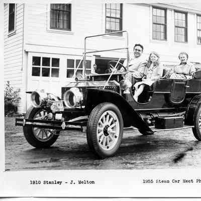 1955 Steam Car Meet - 1910 Stanley with the James Melton family