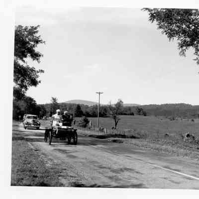 1949 Glidden Tour - Burrows Gilbert and his 1903 Oldsmobile