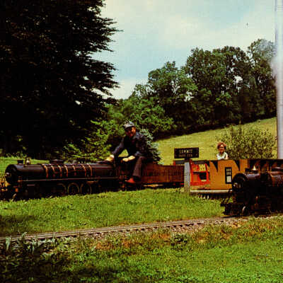 Postcard of both steam locomotives, about 1971