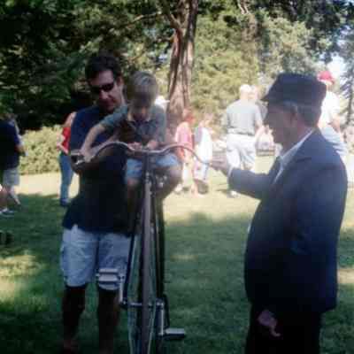 2007 - Ed Lee demonstrating high wheels