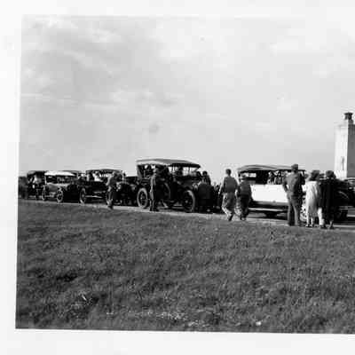 1949 Glidden Tour - Thomas C. Marshall, Jr. and his 1914 Stanley Model 607 at the Peace Monument at Gettysburg National Park (PA)