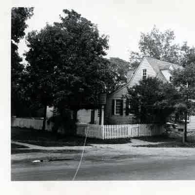 1949 Glidden Tour - Basket Weaver's Shop in Colonial Williamsburg (VA)